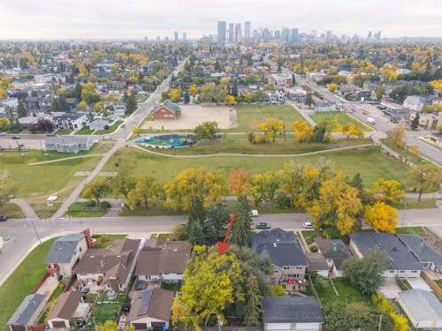 130 30 Avenue Ne, Calgary, AB 