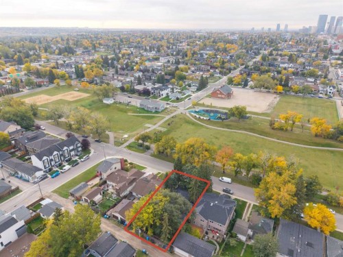 130 30 Avenue Ne, Calgary, AB 