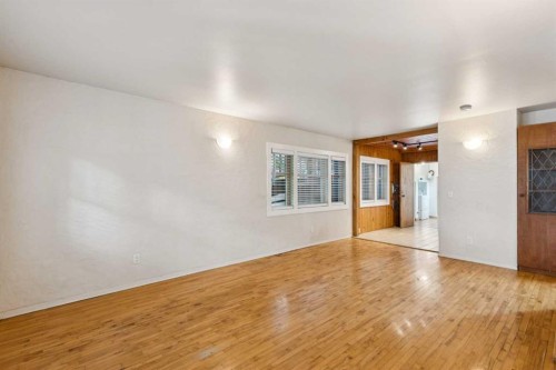 130 30 Avenue Ne, Calgary, AB 