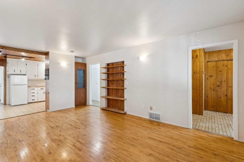 130 30 Avenue Ne, Calgary, AB 