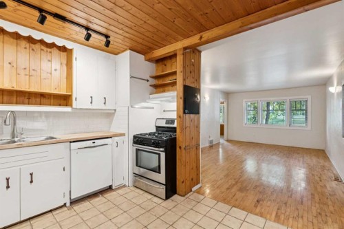 130 30 Avenue Ne, Calgary, AB 