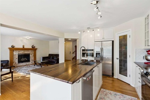 3766 Springbank Drive Sw, Calgary, AB 
