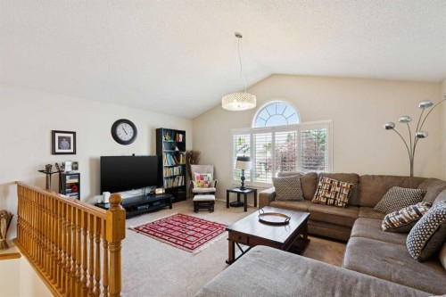 3766 Springbank Drive Sw, Calgary, AB 