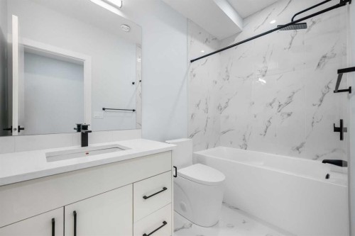 8308 34 Avenue Nw, Calgary, AB 