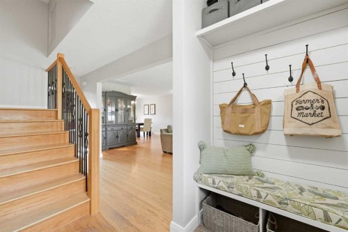 9 Foxwell Road Se, Calgary, AB 