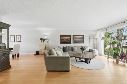 9 Foxwell Road Se, Calgary, AB 