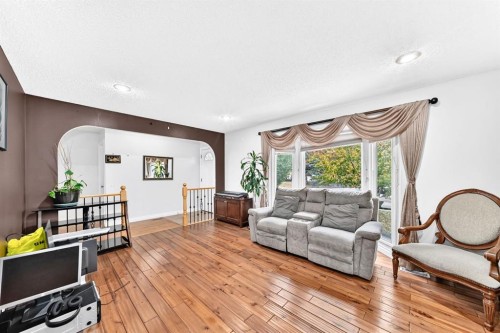 115 Whitehorn Road Ne, Calgary, AB 