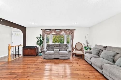 115 Whitehorn Road Ne, Calgary, AB 