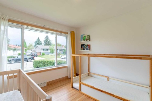 29 Hillary Crescent Sw, Calgary, AB 