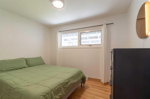 29 Hillary Crescent Sw, Calgary, AB 