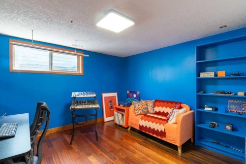 29 Hillary Crescent Sw, Calgary, AB 