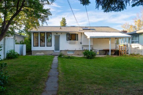 29 Hillary Crescent Sw, Calgary, AB 