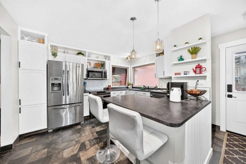 204 Midridge Crescent Se, Calgary, AB 