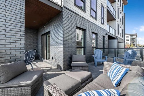 4110-100 Banister Drive, Okotoks, AB 