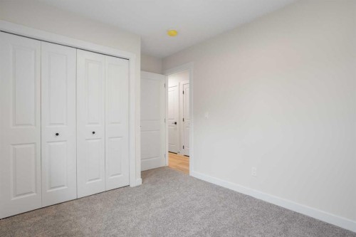 38 4 Avenue Se, High River, AB 