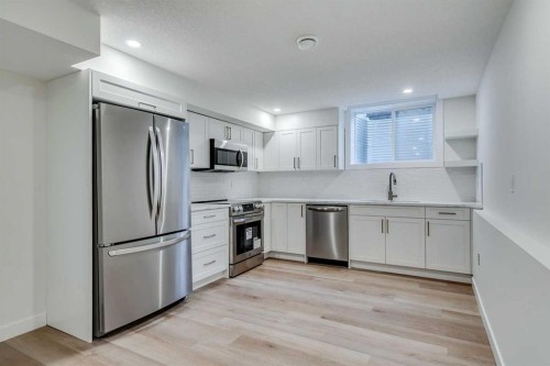 47 Midvalley Rise Se, Calgary, AB 