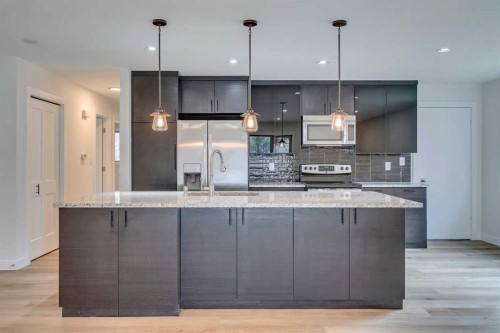 47 Midvalley Rise Se, Calgary, AB 