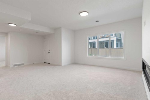 204 Monterey Bay Se, High River, AB 