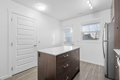 111 Auburn Bay Street Se, Calgary, AB 