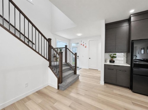72 Calhoun View Ne, Calgary, AB 