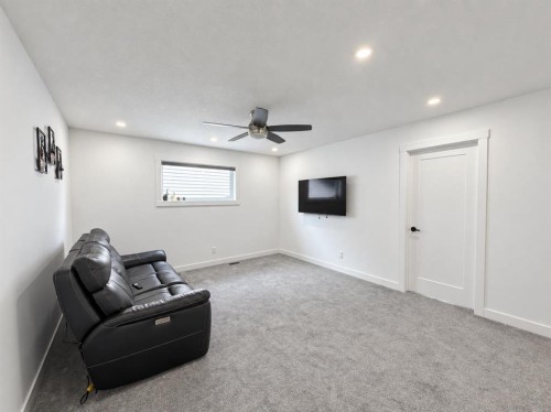 72 Calhoun View Ne, Calgary, AB 