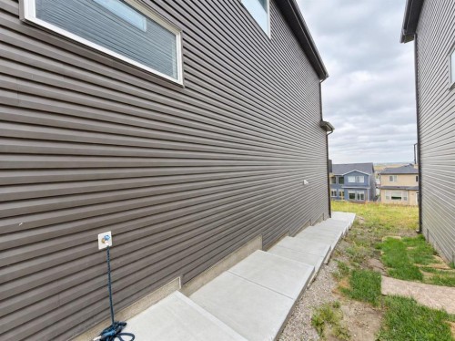 72 Calhoun View Ne, Calgary, AB 