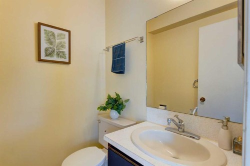 12-740 Bracewood Drive Sw, Calgary, AB 