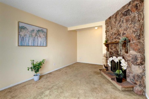 12-740 Bracewood Drive Sw, Calgary, AB 