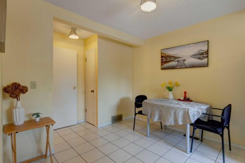 12-740 Bracewood Drive Sw, Calgary, AB 