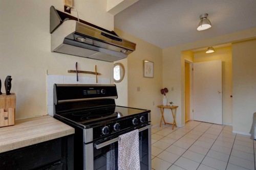 12-740 Bracewood Drive Sw, Calgary, AB 