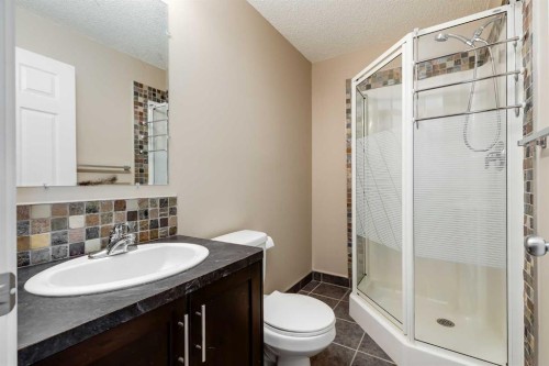 92 Everhollow Way Sw, Calgary, AB 