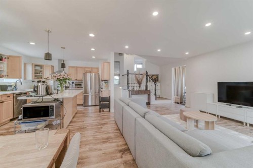 4035 Fonda Way Se, Calgary, AB 