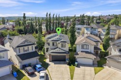 230 Panamount Grove NW Calgary, AB T3K 5V5