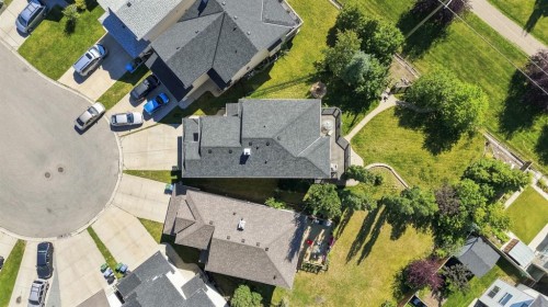 230 Panamount Grove Nw, Calgary, AB 