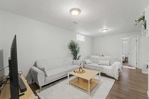 5615 Temple Drive Ne, Calgary, AB 