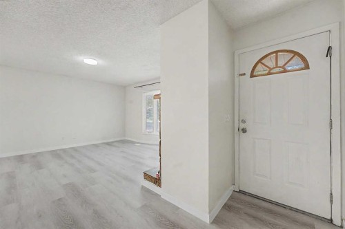 5615 Temple Drive Ne, Calgary, AB 