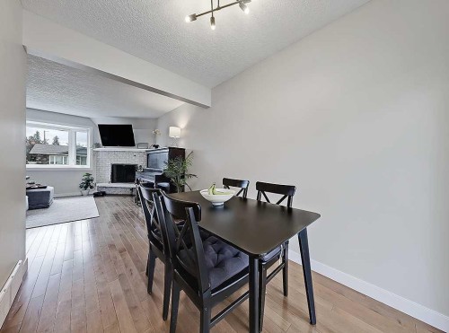 325 Whitney Crescent Se, Calgary, AB 