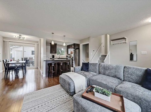 325 Whitney Crescent Se, Calgary, AB 