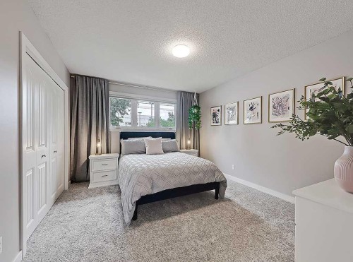325 Whitney Crescent Se, Calgary, AB 