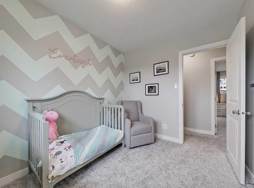 325 Whitney Crescent Se, Calgary, AB 