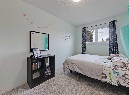 325 Whitney Crescent Se, Calgary, AB 