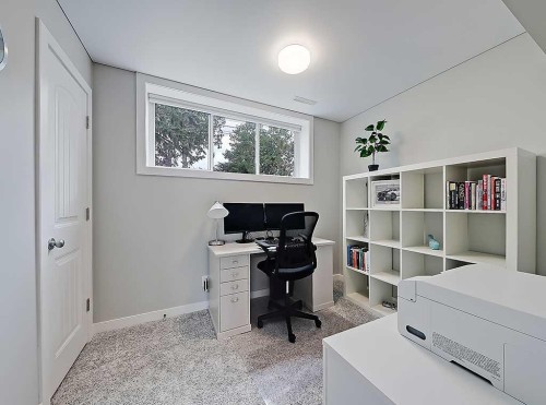 325 Whitney Crescent Se, Calgary, AB 
