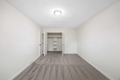 124 Canterbury Drive Sw, Calgary, AB 