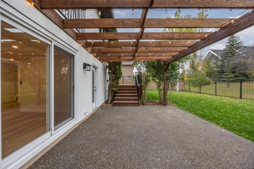 124 Canterbury Drive Sw, Calgary, AB 