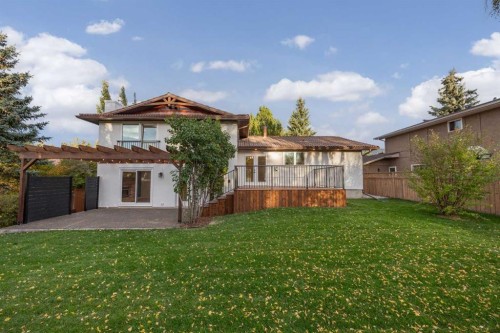 124 Canterbury Drive Sw, Calgary, AB 