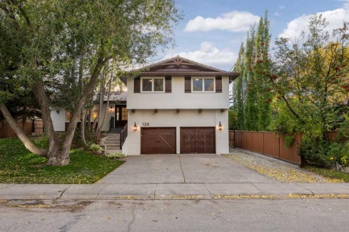 124 Canterbury Drive Sw, Calgary, AB 