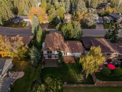 124 Canterbury Drive Sw, Calgary, AB 