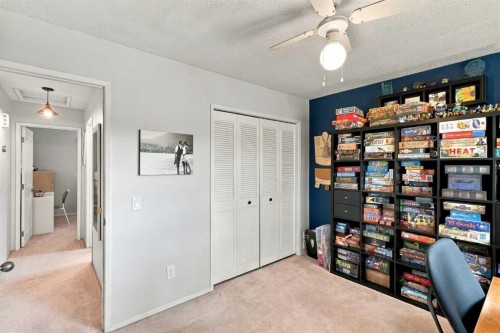 256 Silverview Way Nw, Calgary, AB 