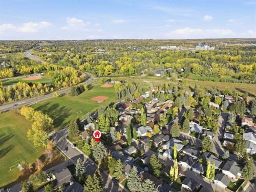 256 Silverview Way Nw, Calgary, AB 