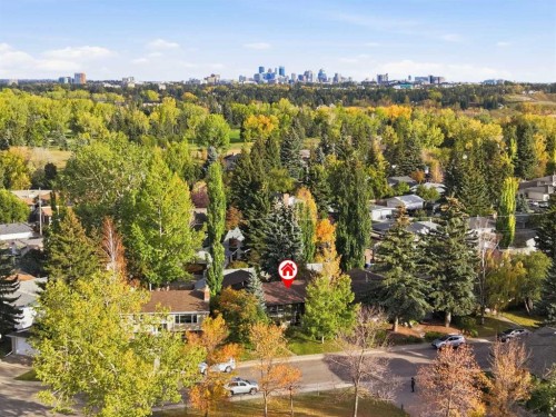 256 Silverview Way Nw, Calgary, AB 